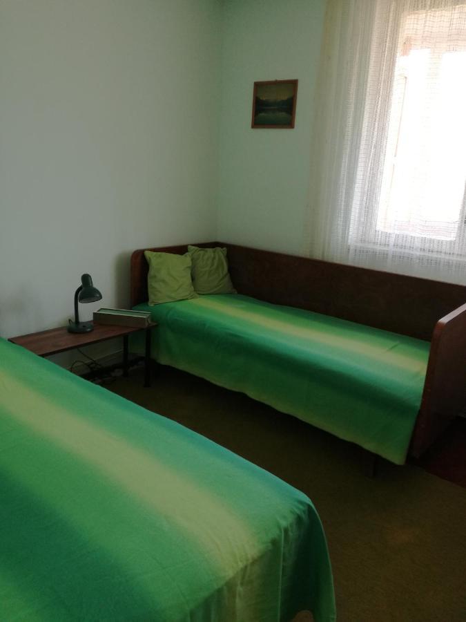 Sara Apartman Târgu-Mureş 外观 照片