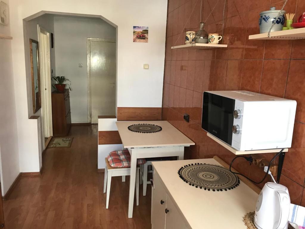 Sara Apartman Târgu-Mureş 外观 照片